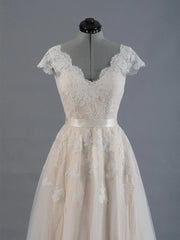 Cap Sleeve V Neck Lace Tulle Wedding Dress With Zipper Back