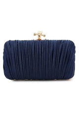 Graceful Chain Clutch Bag
