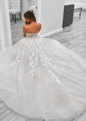 A Line Sweetheart Tulle Wedding Dresses With Slit