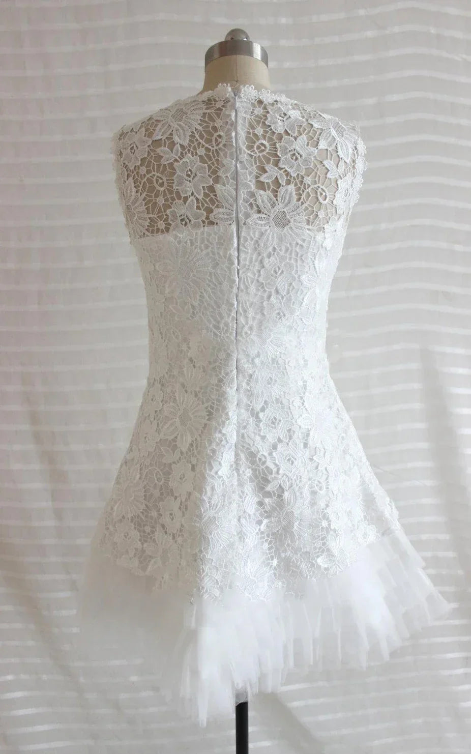 A Line Short Tulle Lace Satin Weddig Dress