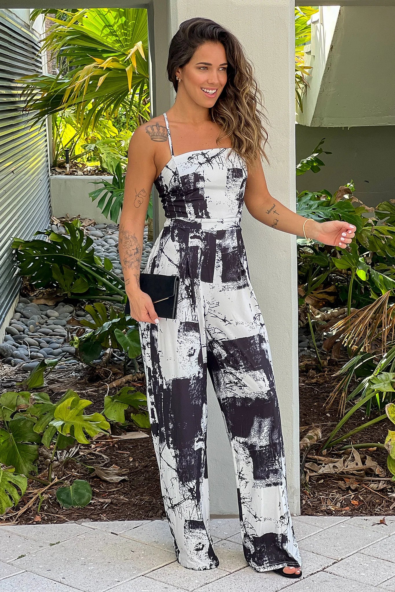 Black And White Printed Jumpsuit With Criss Cross Back