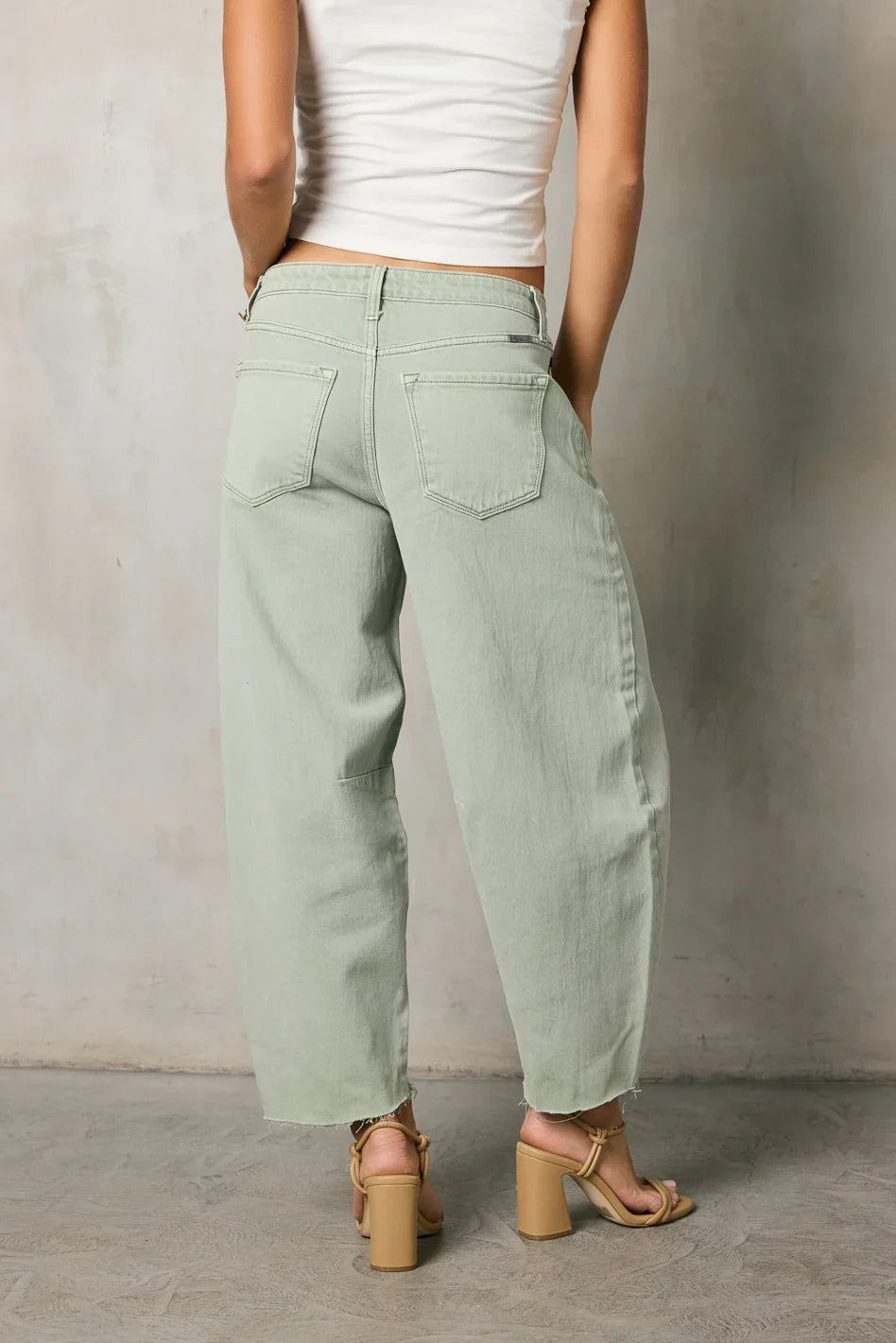 Capri Barrel Jeans