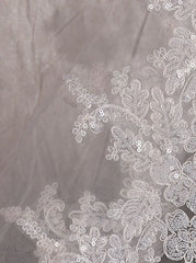 Vintage One Tier Lace Edge With Tulle Wedding Veil