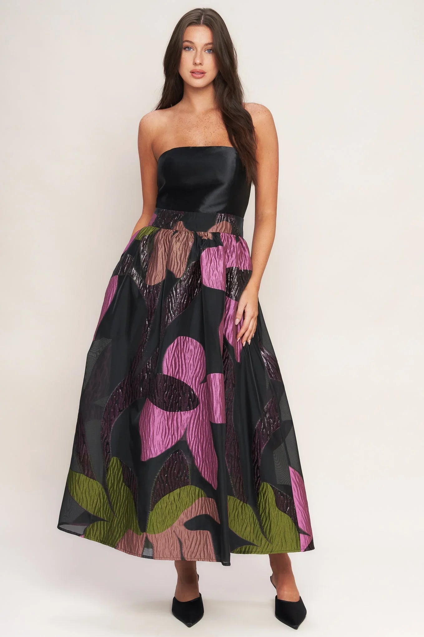 ABSTRACT ROSE BLACK MIDI DRESS