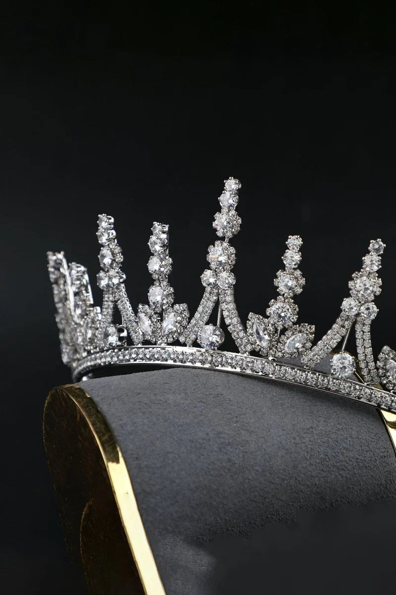 Zircon Beauty Crown