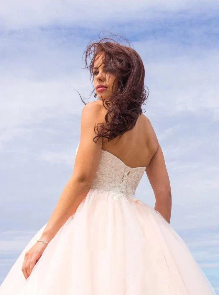 Ball Gown Tulle Lace Satin Strapless Weddig Dress