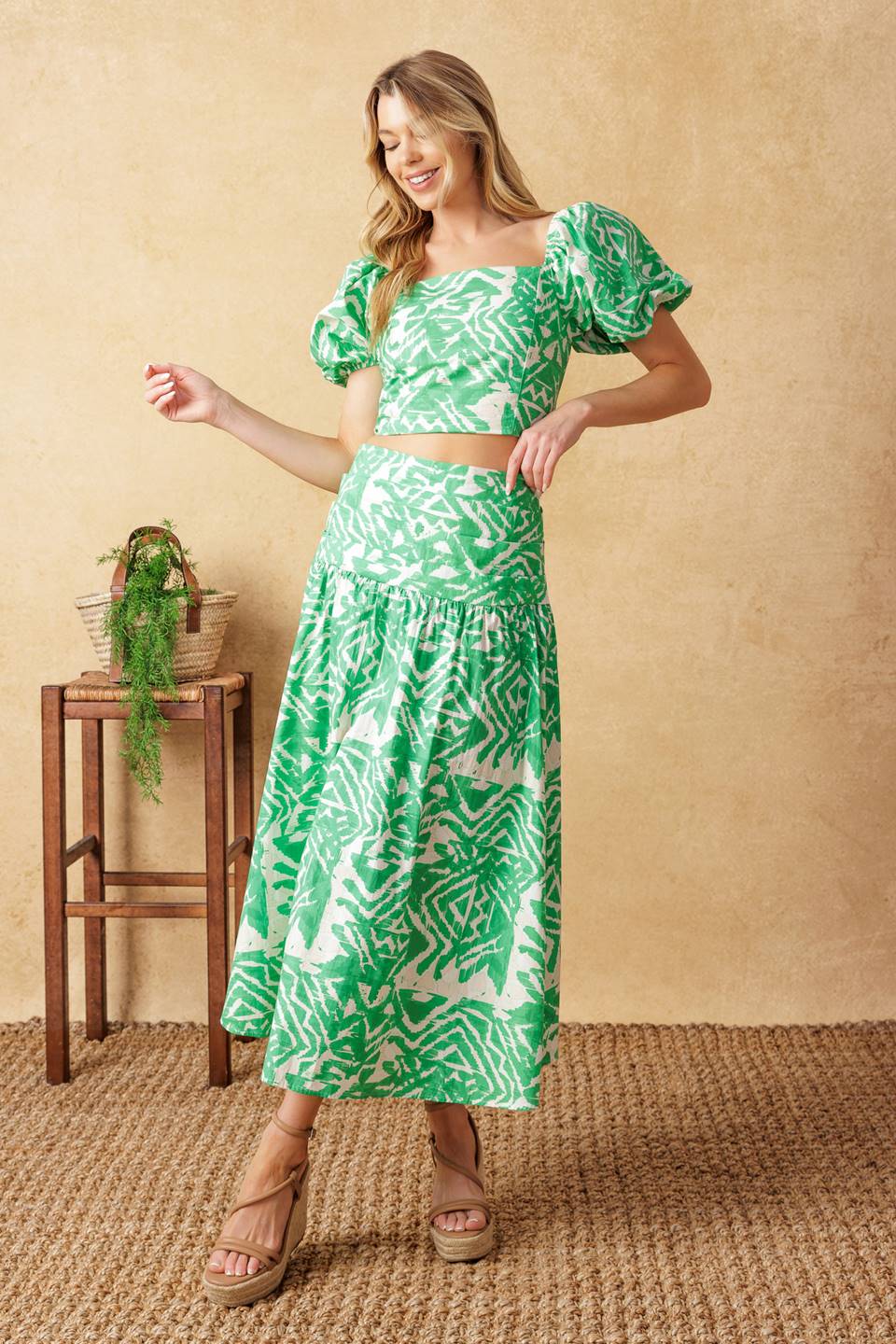 DESTINED FOR MORE CROP TOP SKIRT SET