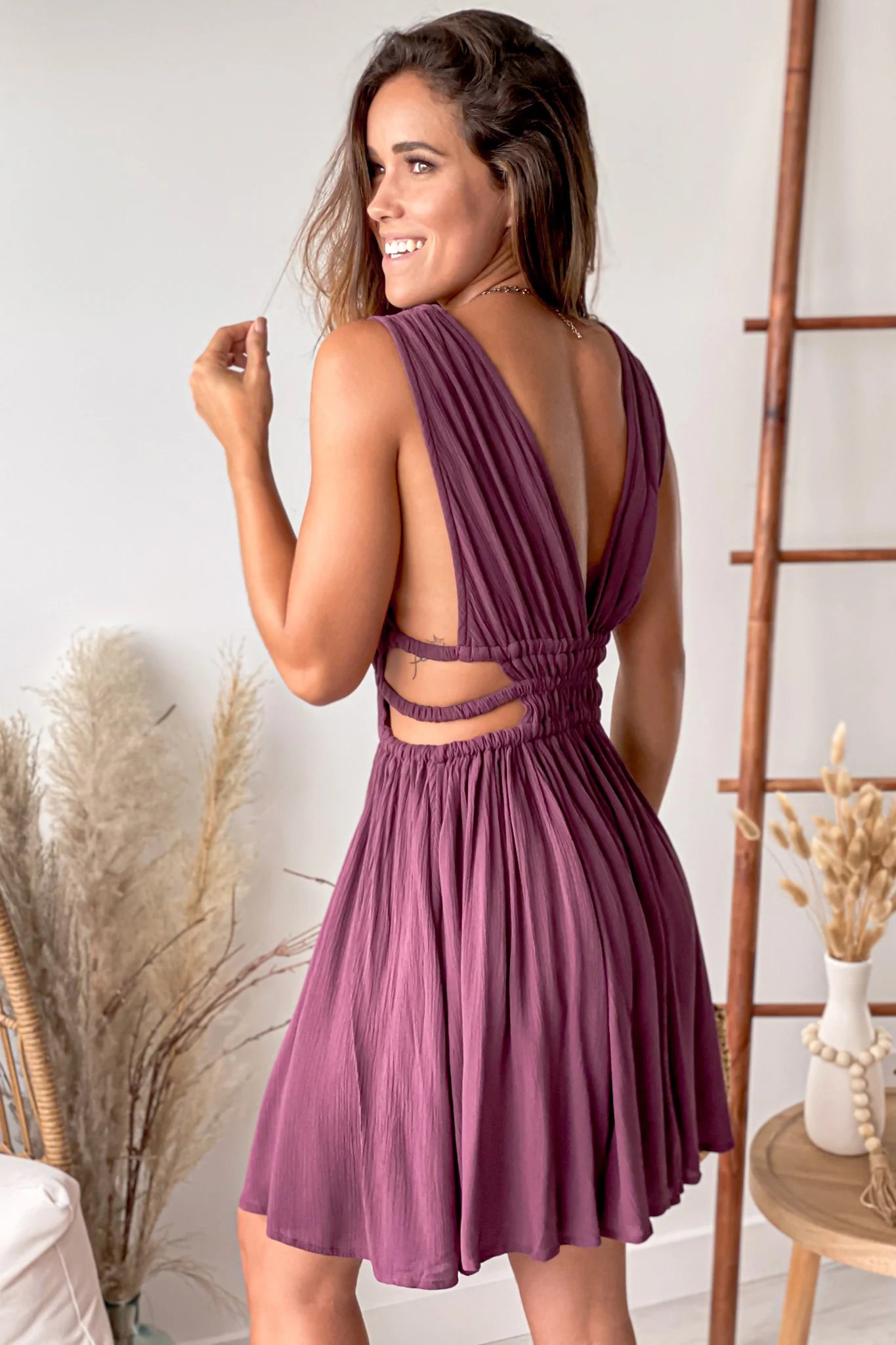 Wine V Neck Short Dress With Side Cutouts