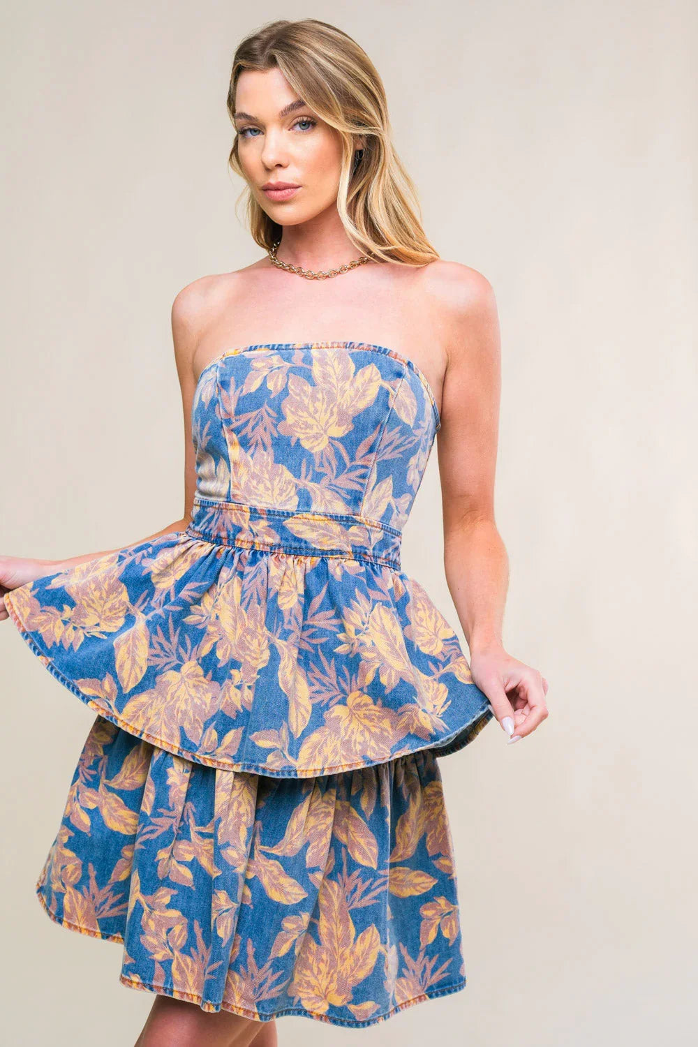 SUMMER MOMENTS STRAPLESS FLORAL DENIM MINI DRESS