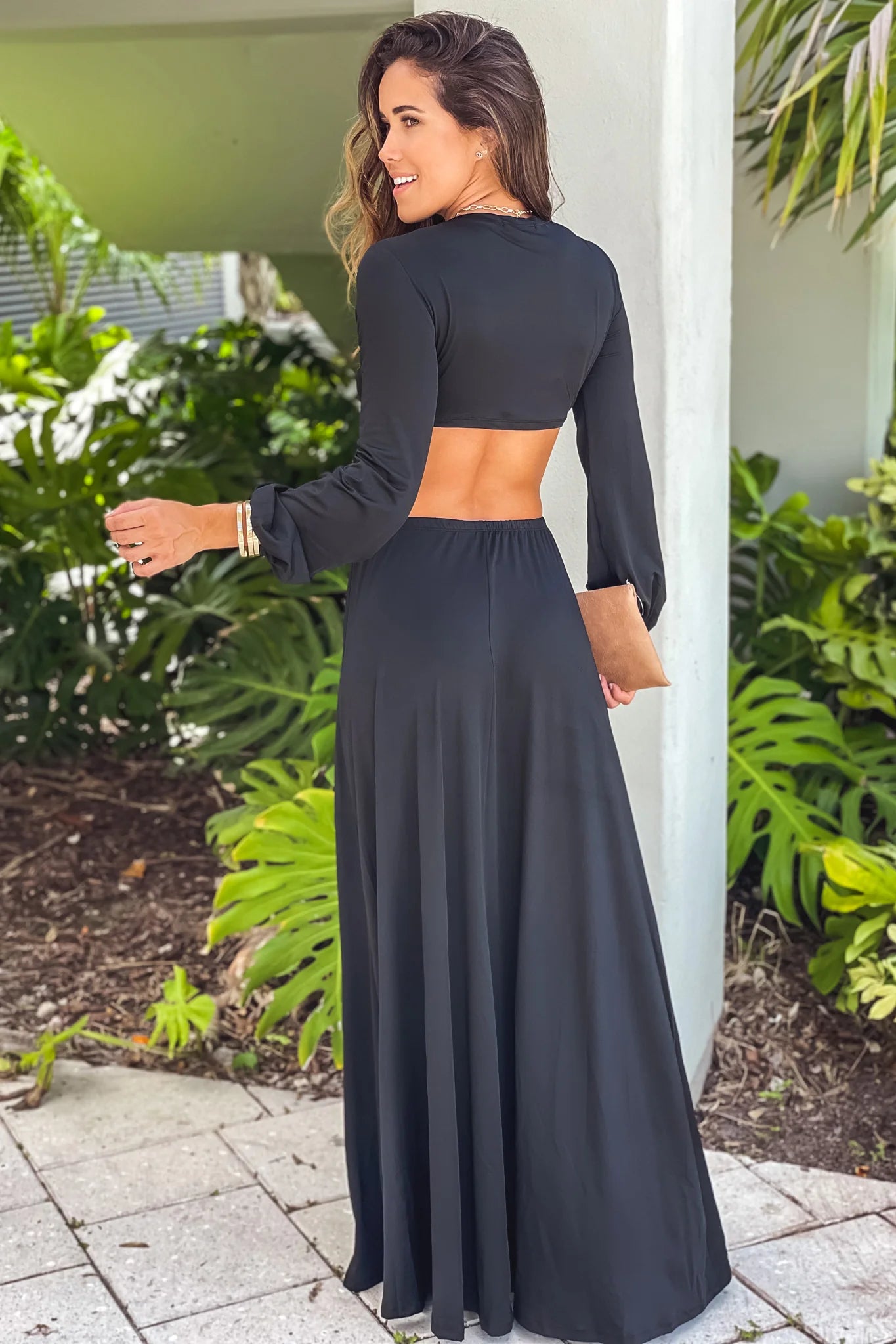 Black V Neck Maxi Dress With Long Sleeves